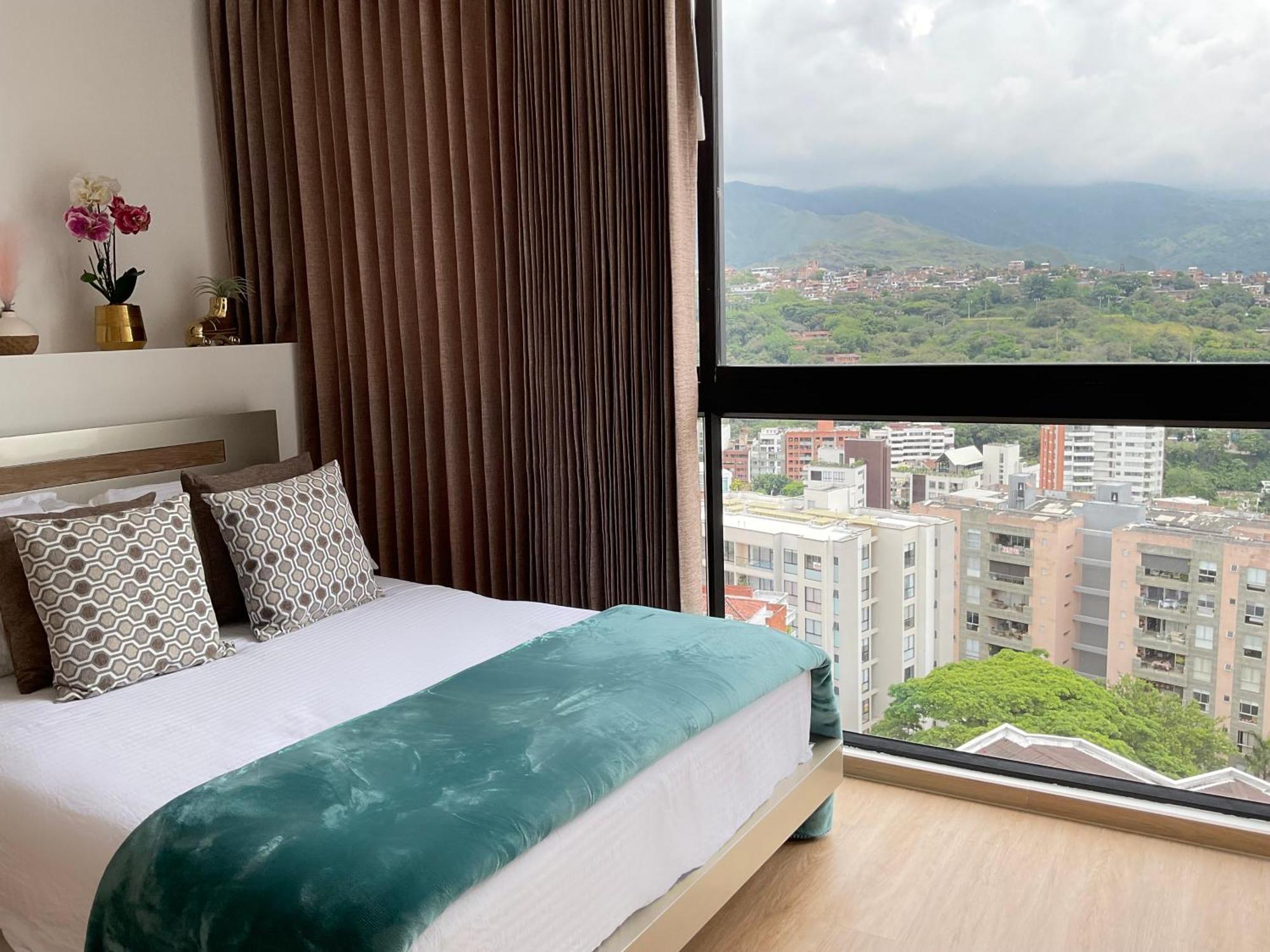 Altos De Santa Teresita Apartment Cali