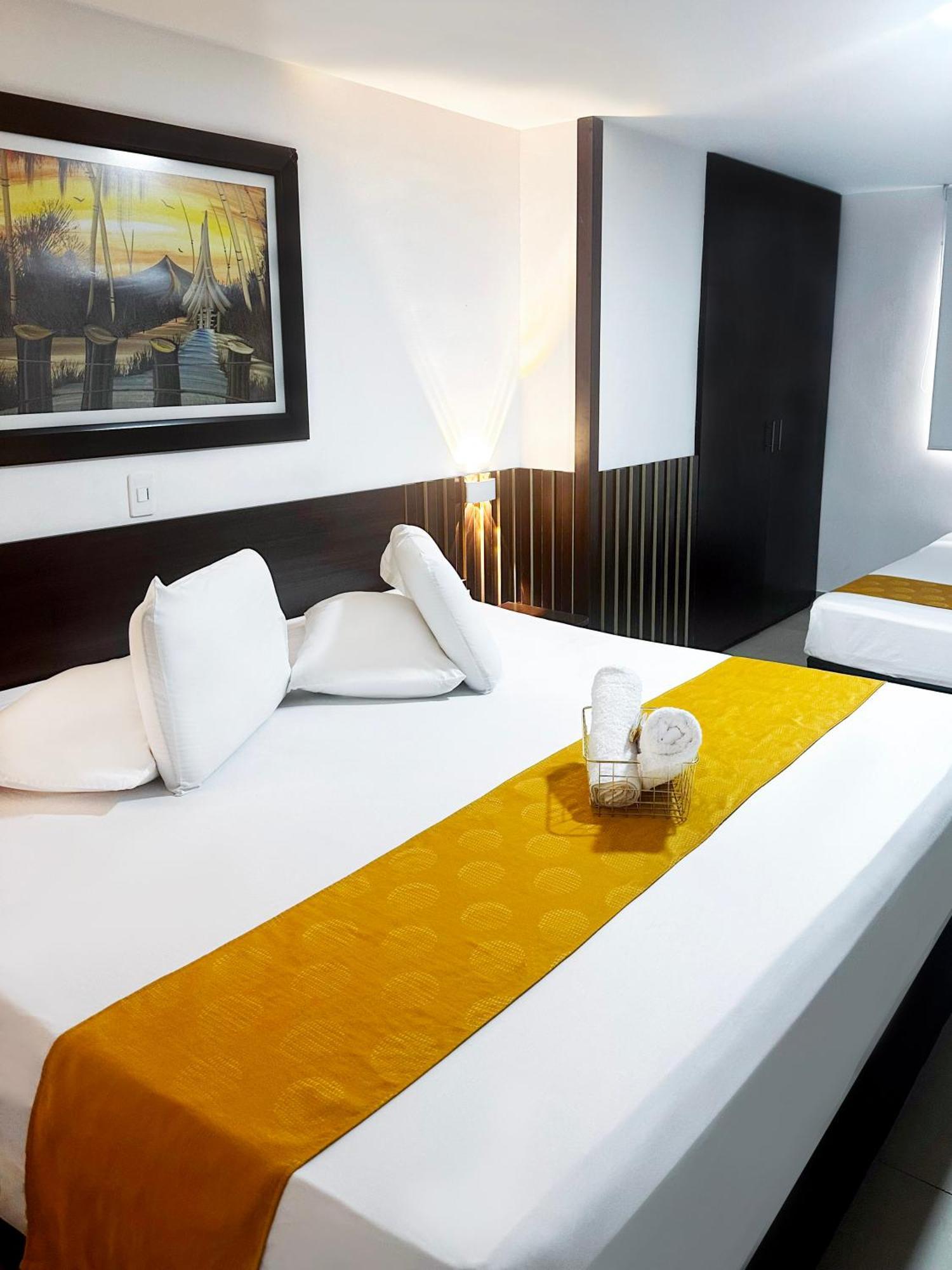 Sixth House Hotel 3*