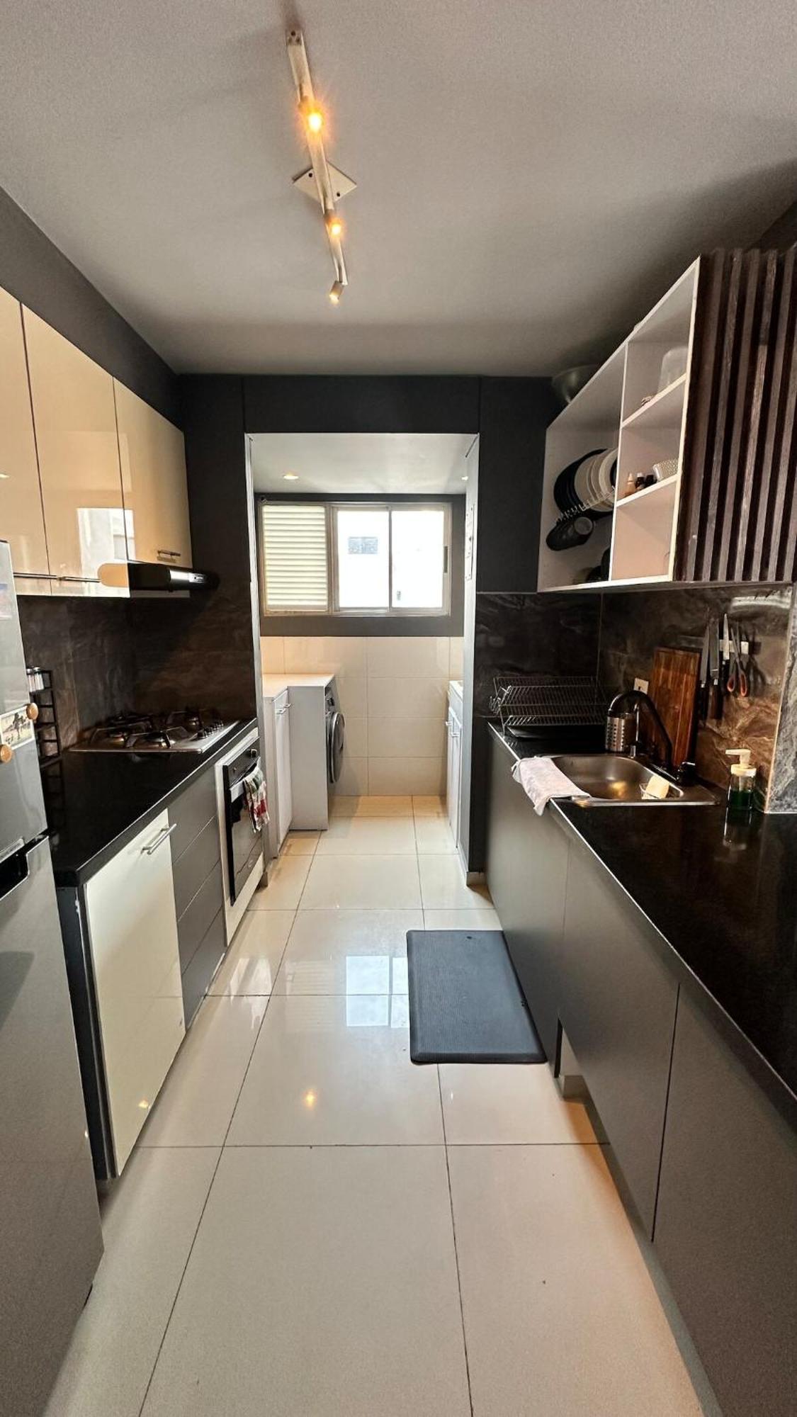 Well-come Apt-cozy Family - Ac-3br-2ba-pool-parking *
