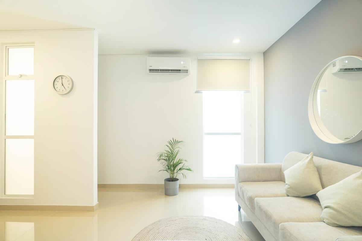 501 - Spectacular - Air Conditioning * Cali