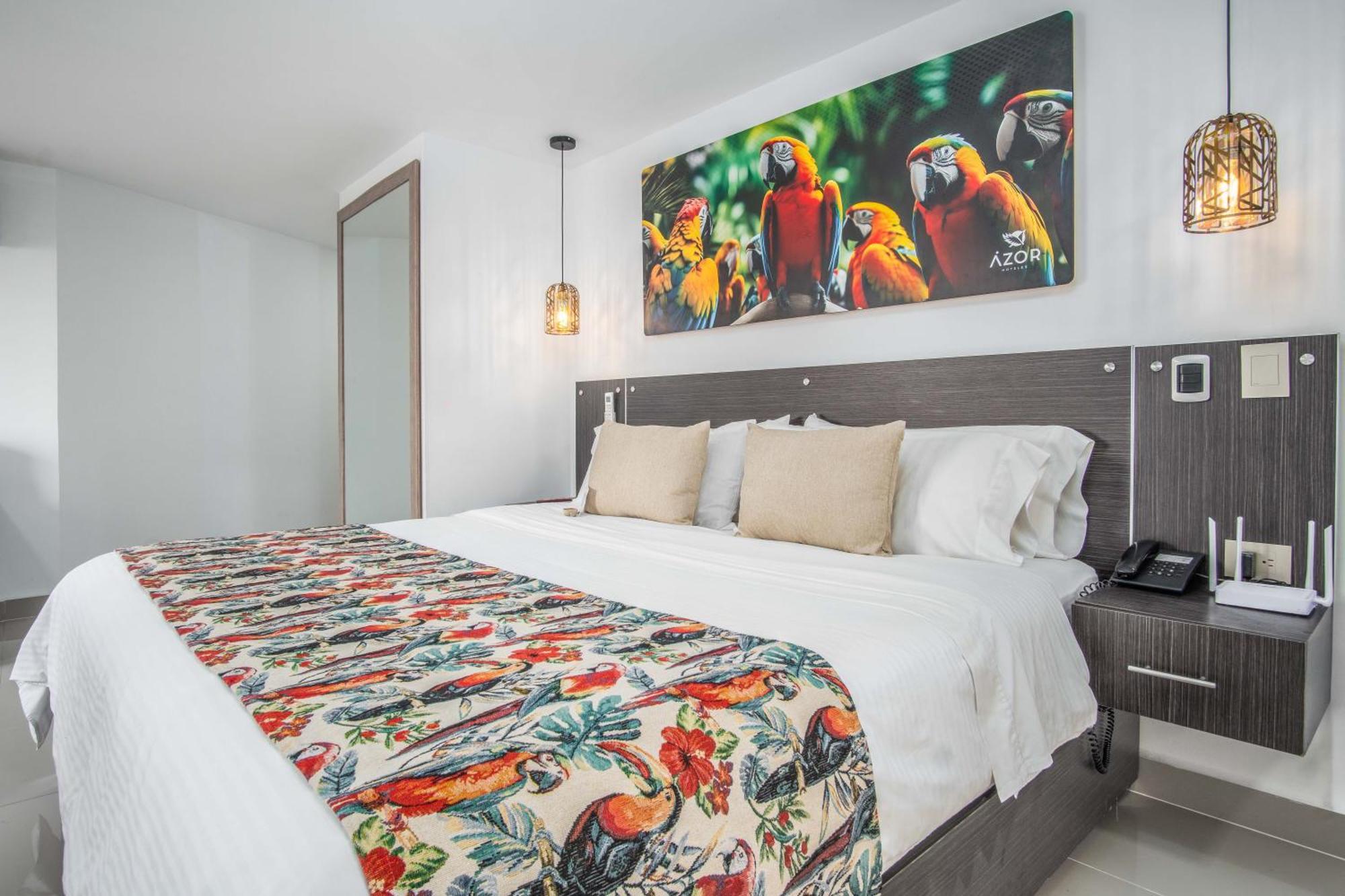 Azor Versalles 4* Cali