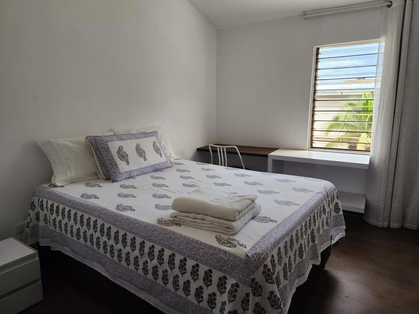 Pensión La Divina Trinidad - Galeria Wellness Cali