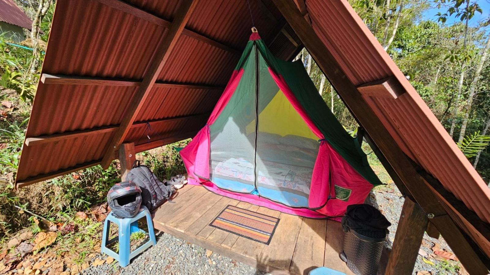 Glamping Montana De Suenos Campsite *
