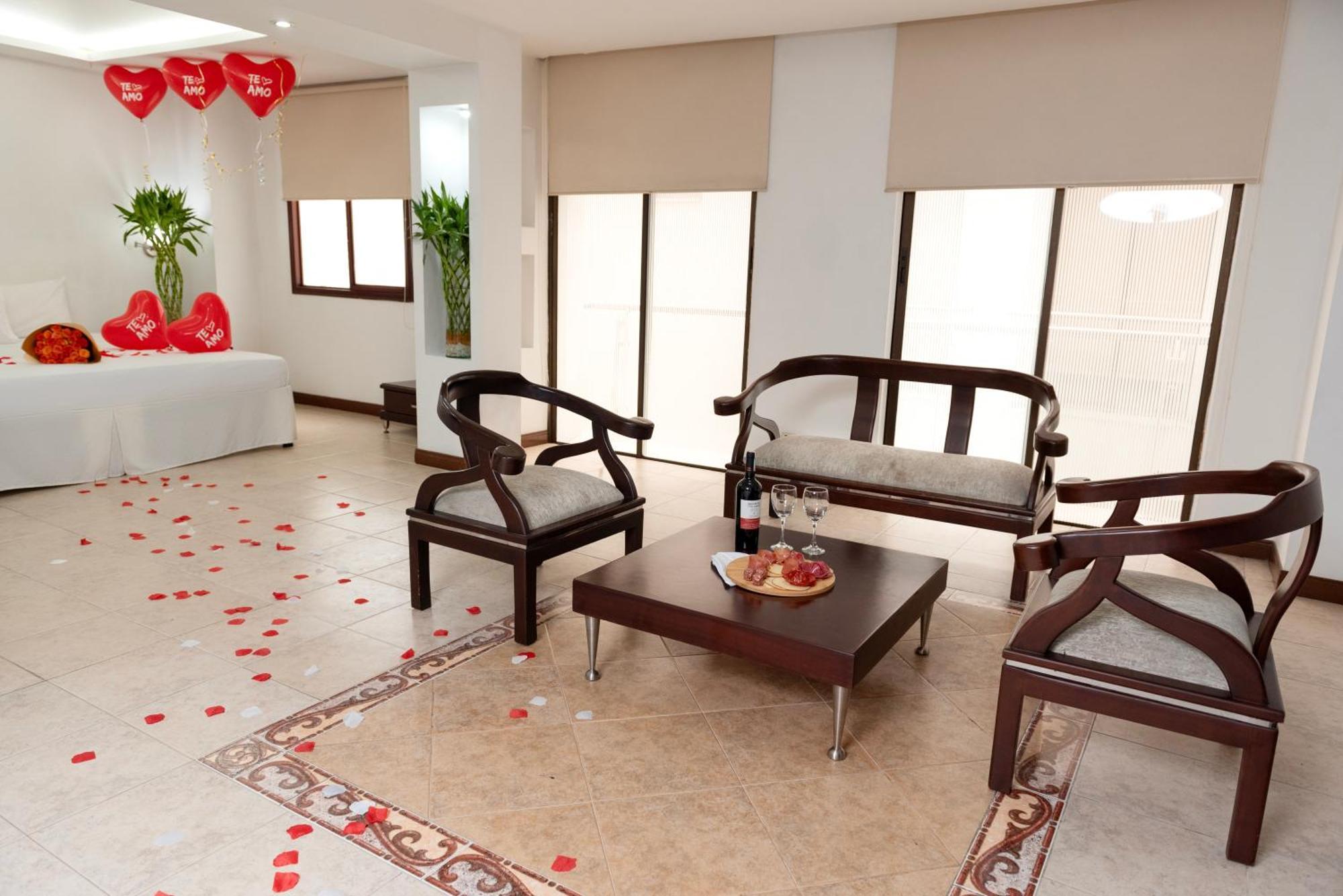 Hotel Plaza Américas 4*