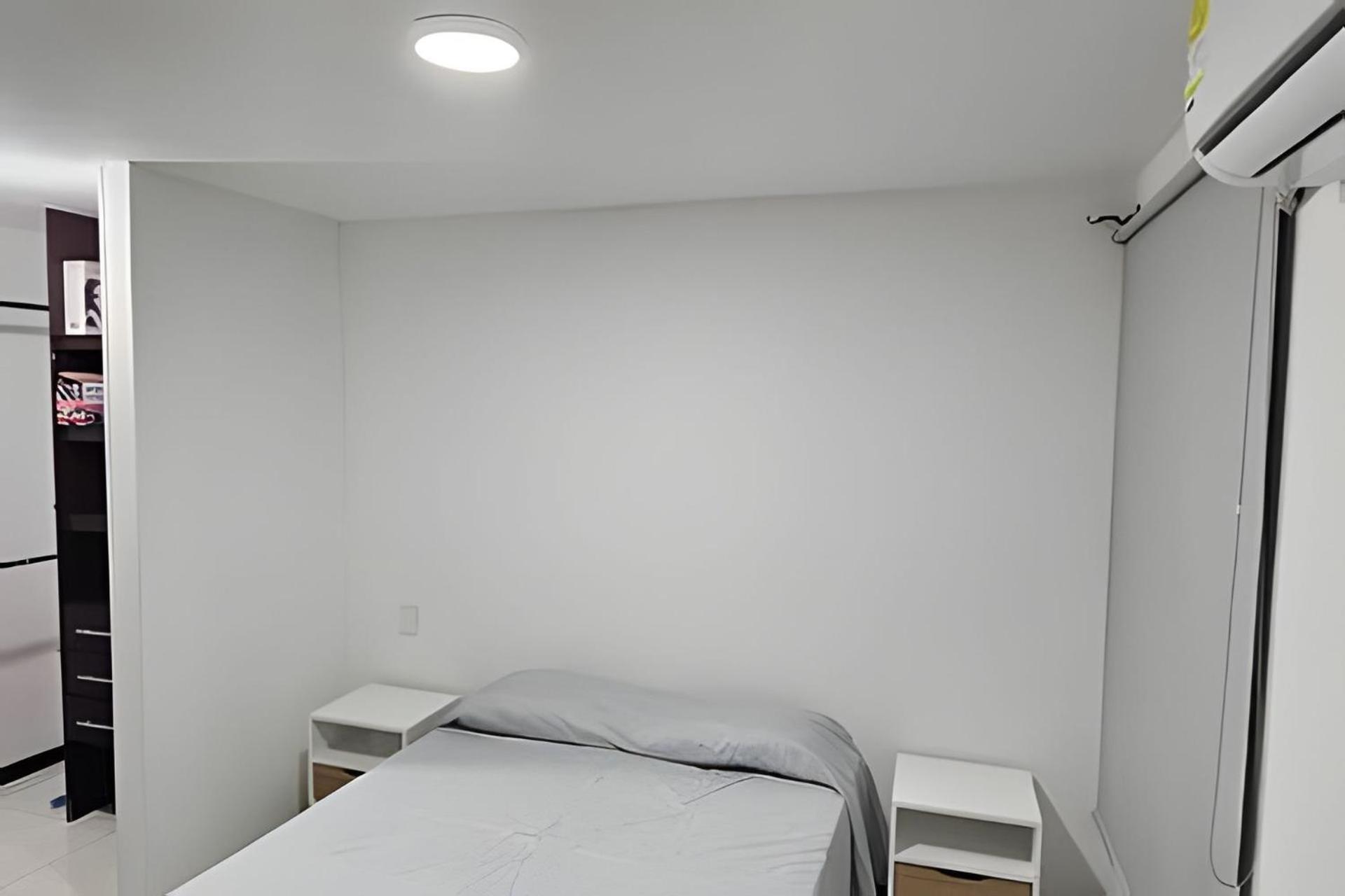 Apartamento Edificio Santa Catalina Cerca Zona Comercial *