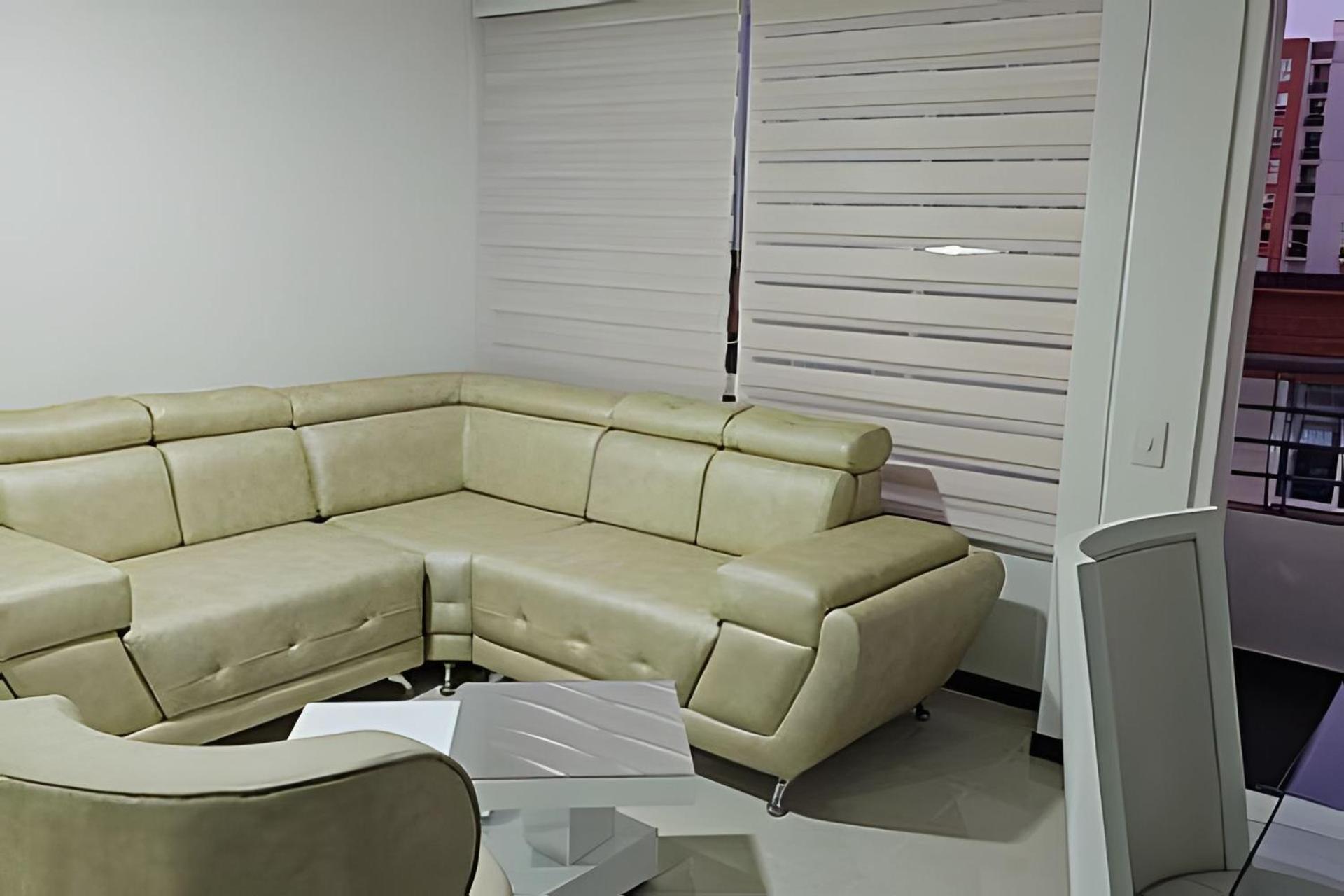 Apartamento Edificio Santa Catalina Cerca Zona Comercial Cali