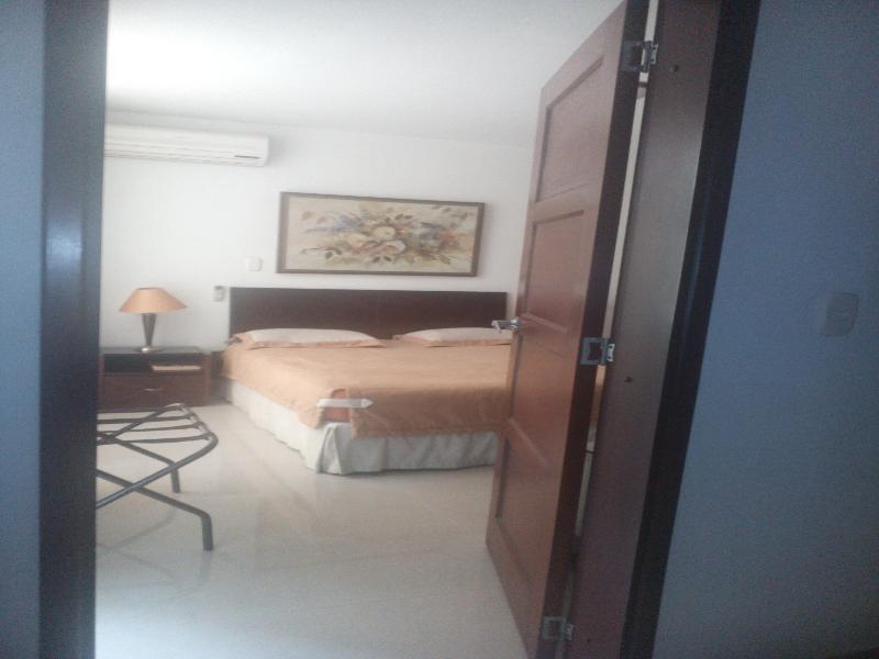 Cuarta Avenida Hotel