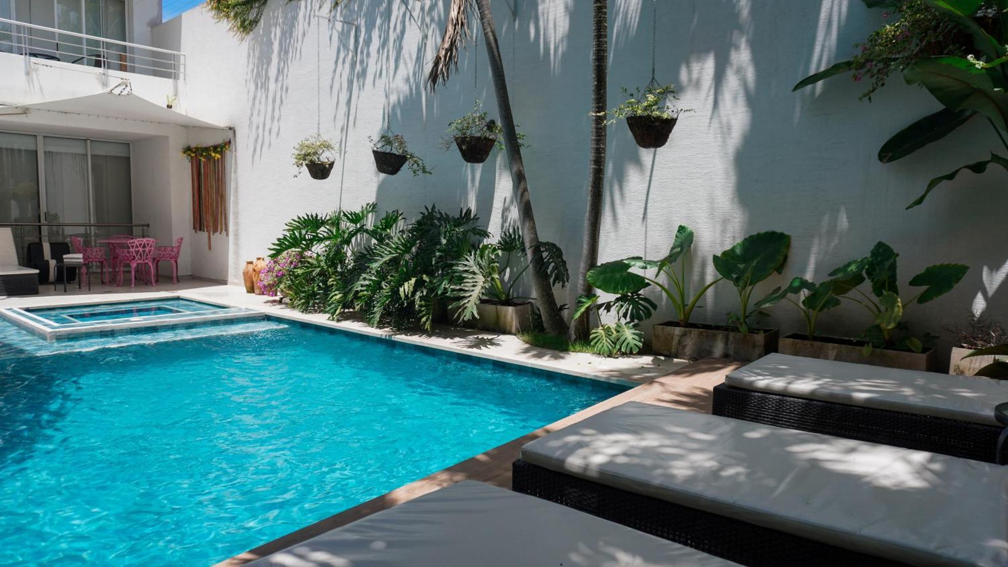 Malik Boutique Hotel 4*