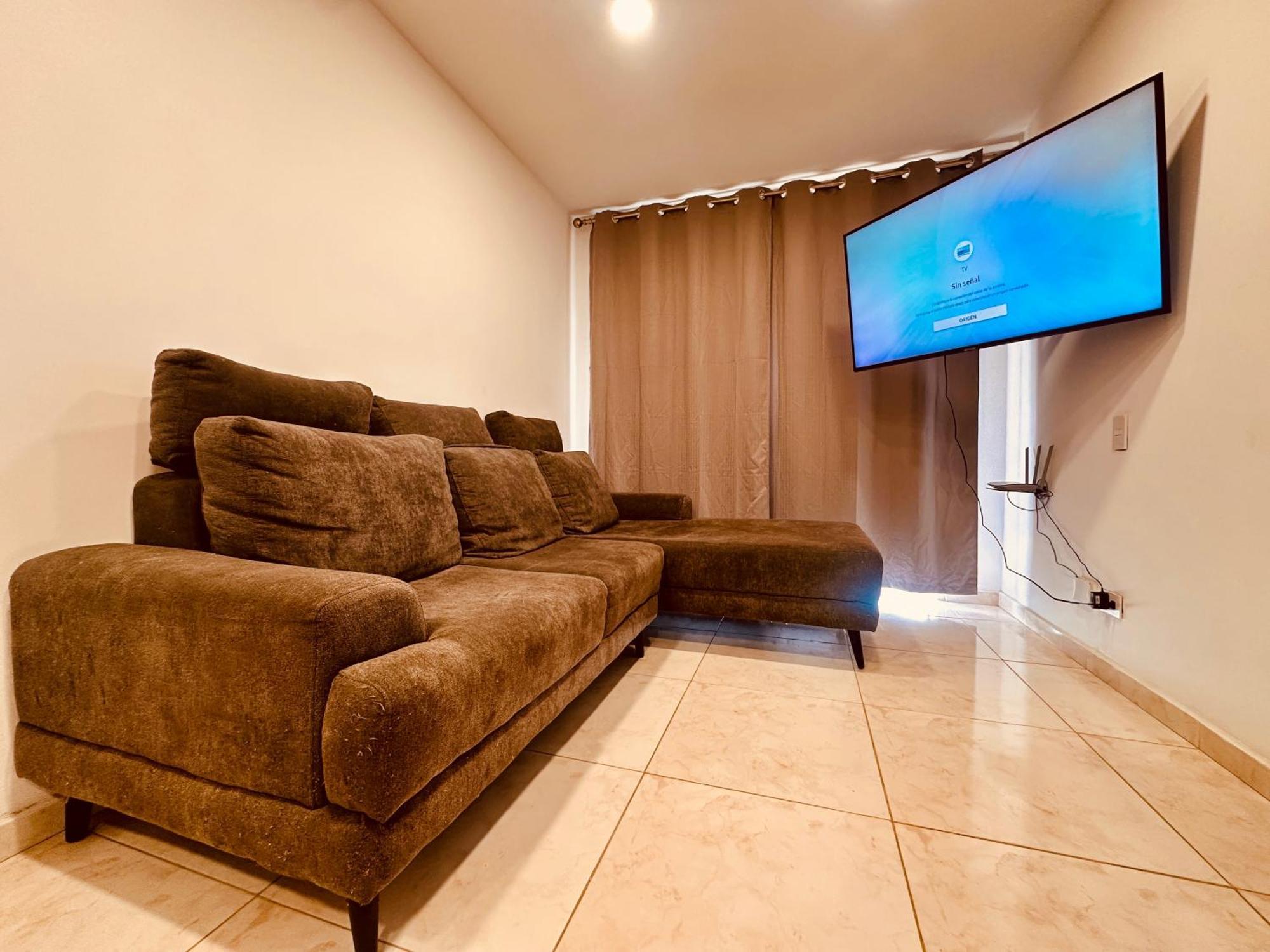 Tranquilo Apto Con Vista 5 Estrellas Wifi Fast & Check In Autonomo *
