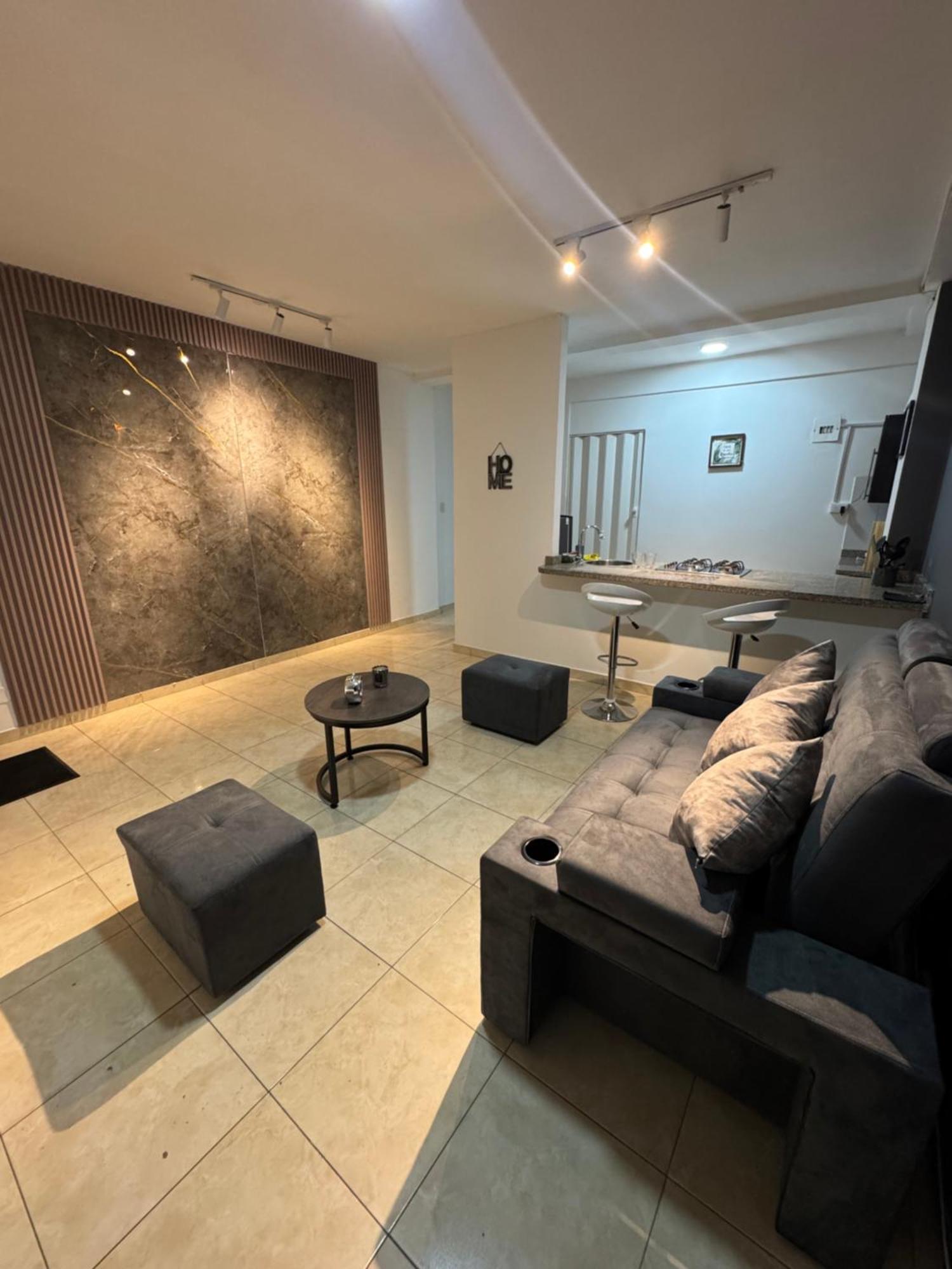 101 Apartamento Cali