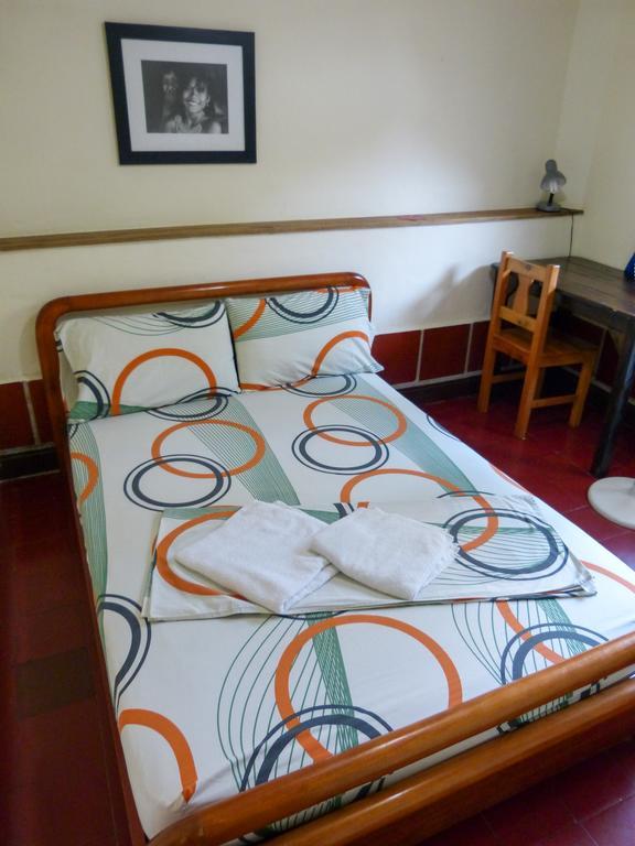 Iguana Guest house Cali