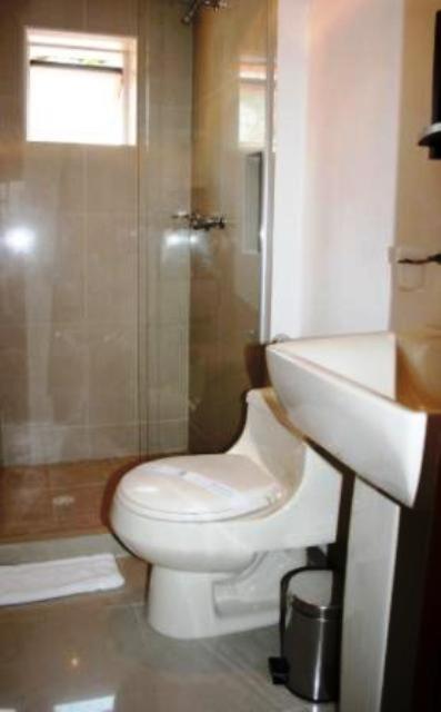 Hotel Cuarta Avenida 3*