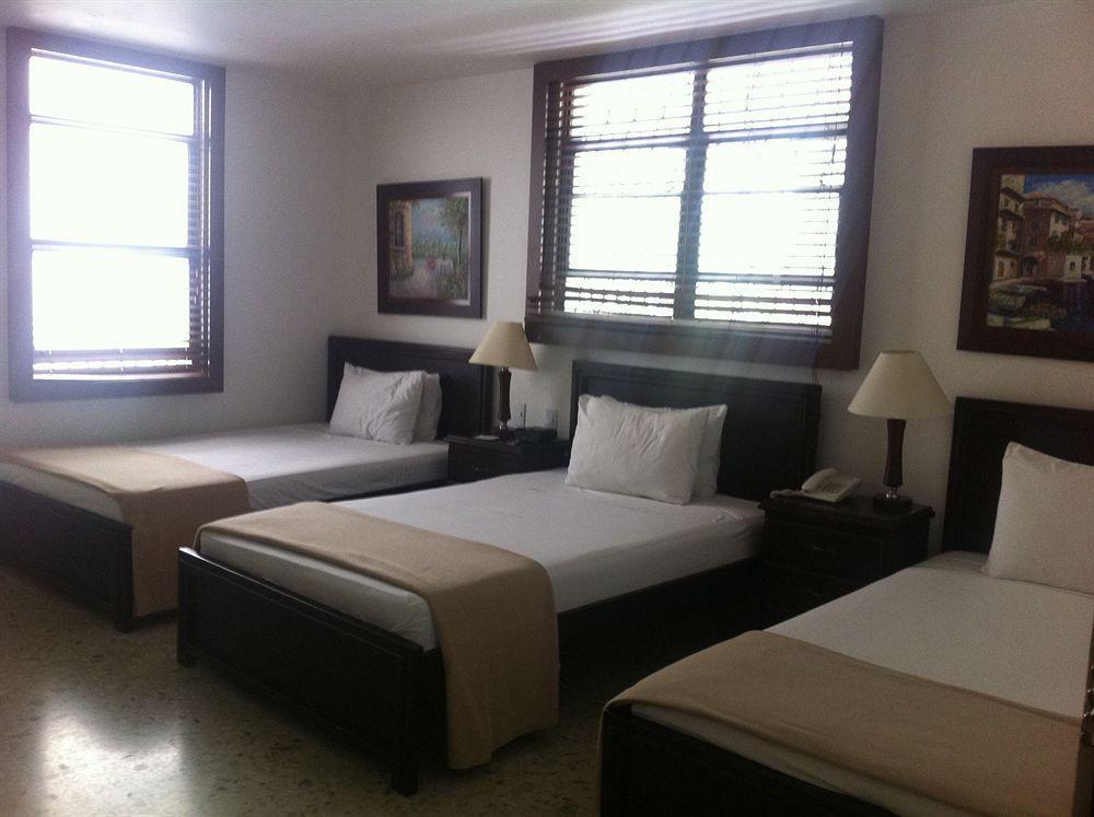 Karlo Hotel 3*