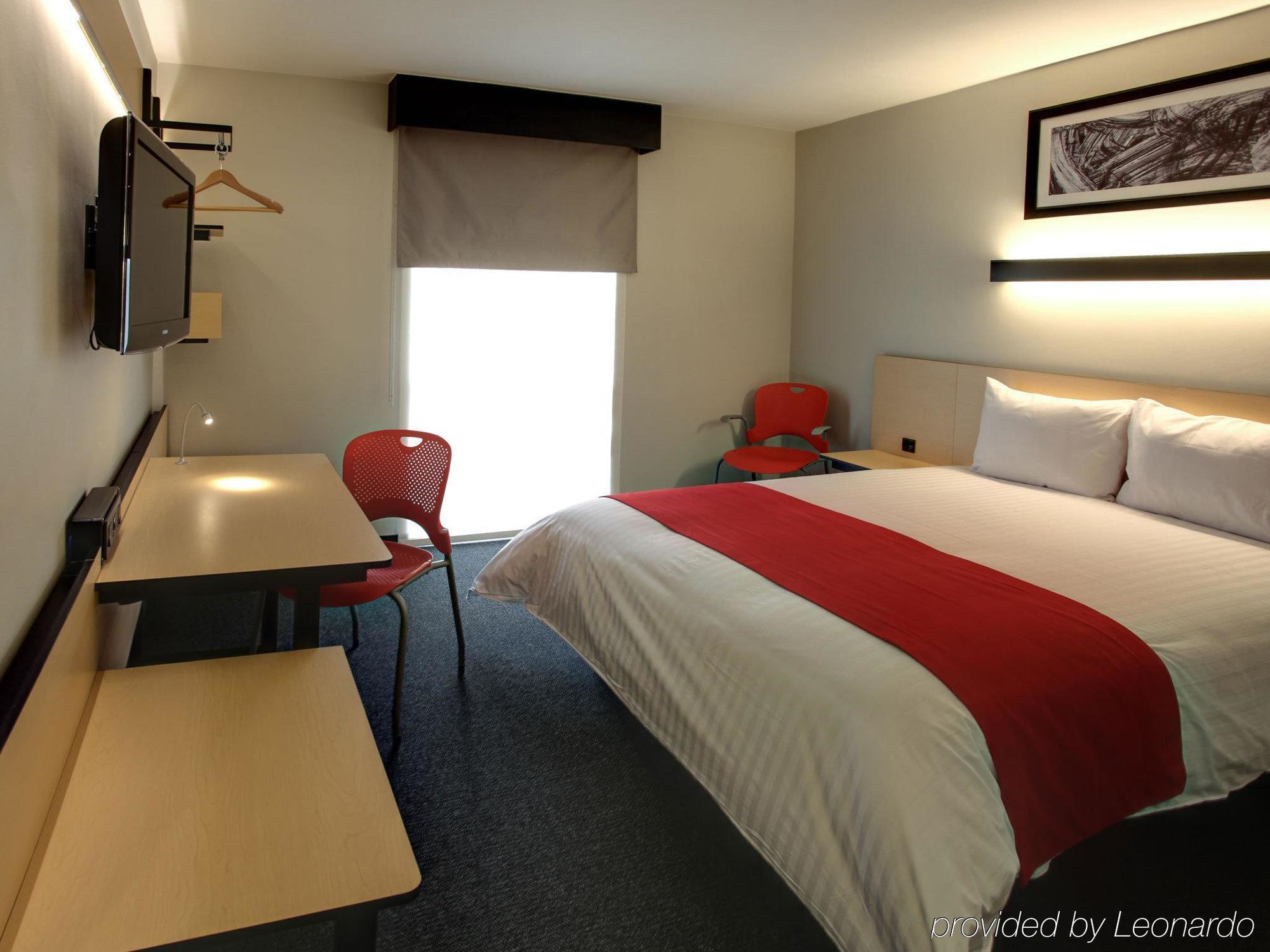 Express By Marriott Colombia Hotel Cali