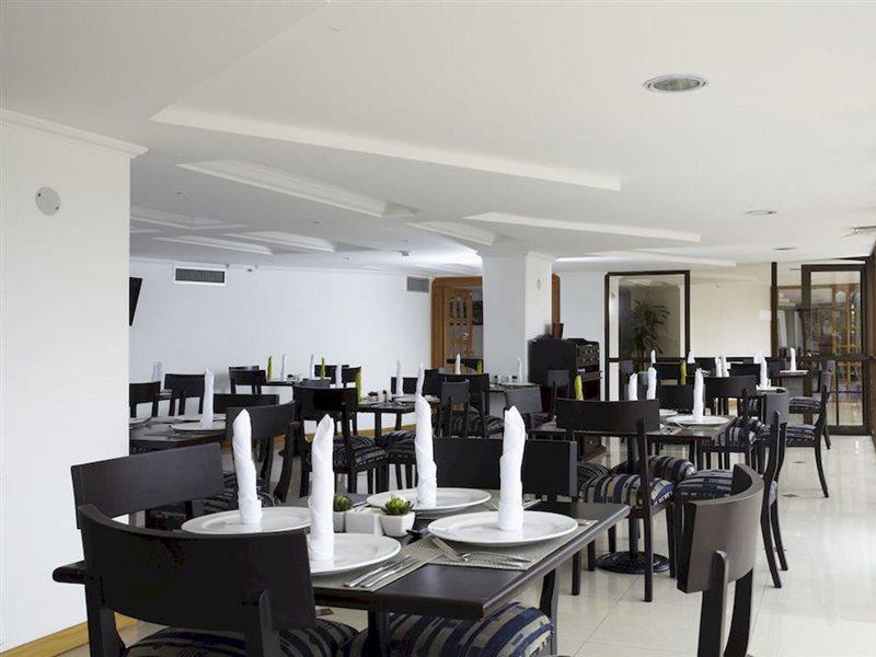 Hotel Cosmos -