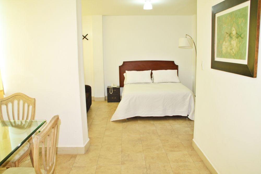 Ayenda 1404 Konfortinn Cali