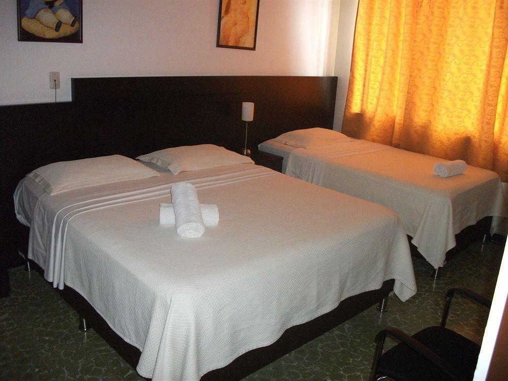 Champagnat Hotel