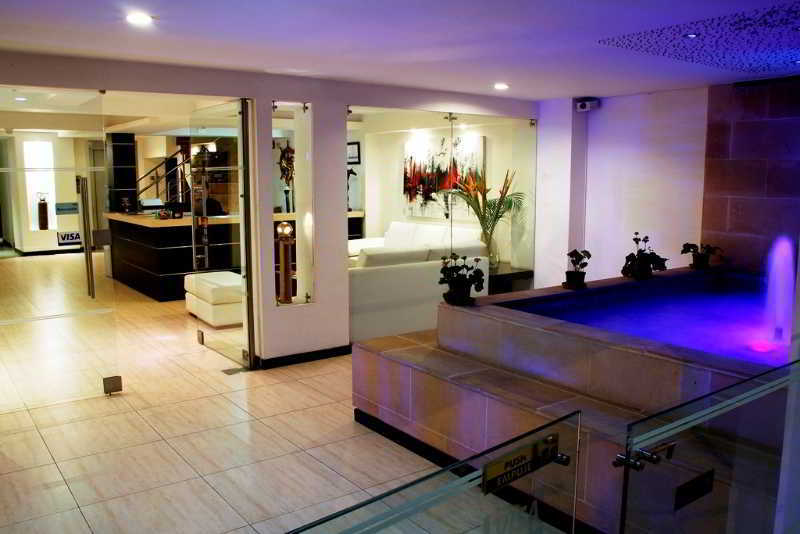 Aqua Granada 4*