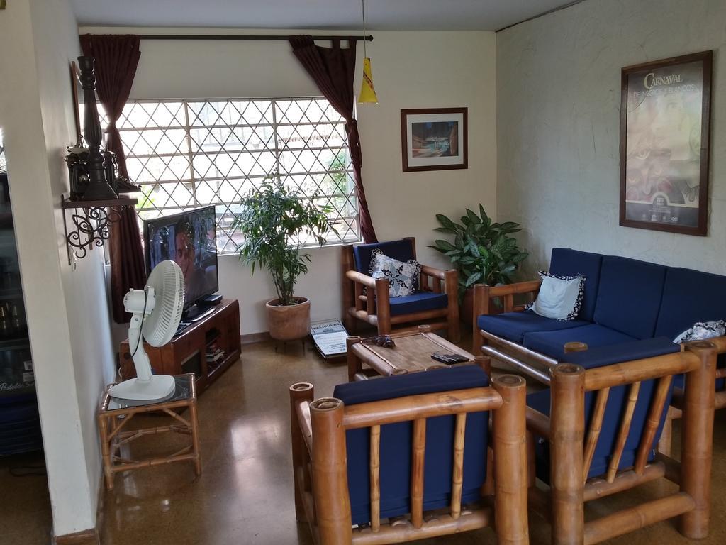 Guest house Iguana