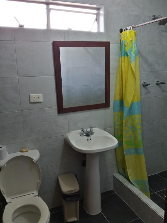 Guest house Iguana Cali