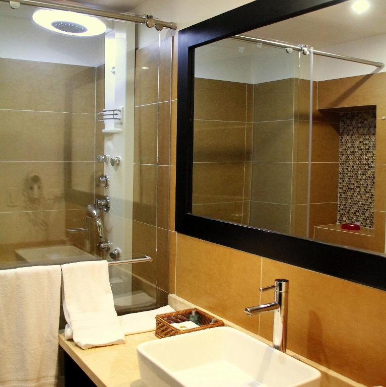 Hotel Aqua Granada