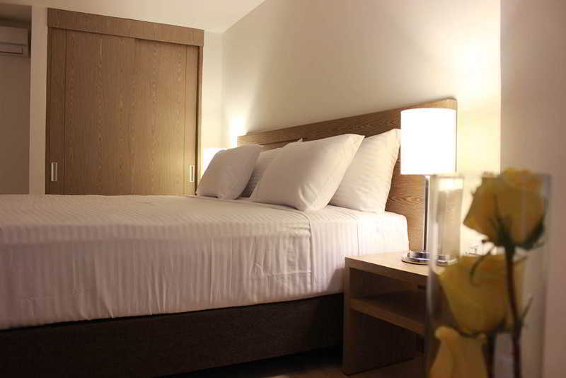 Hotel Ms Ciudad Jardin 4*