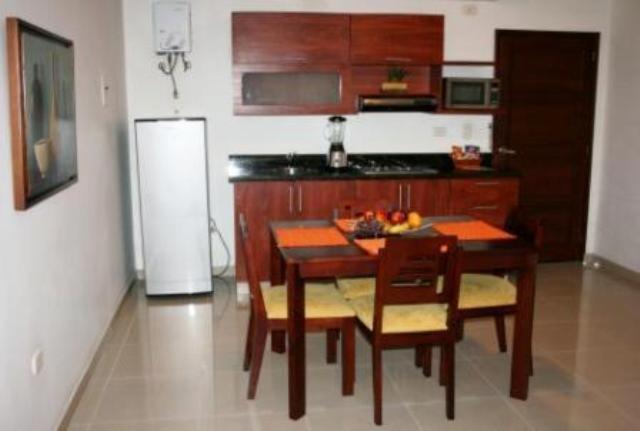 Cuarta Avenida Hotel 3*