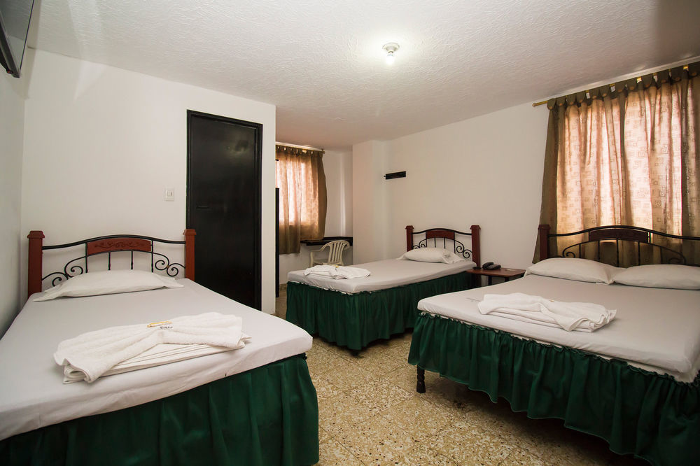 Tone Hotel 2*