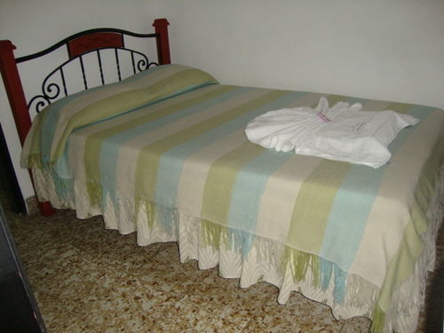 Tone Hotel 2*