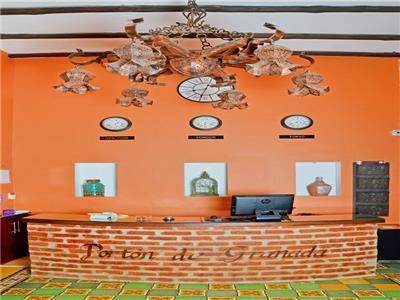 Hotel Boutique Porton De Granada Cali