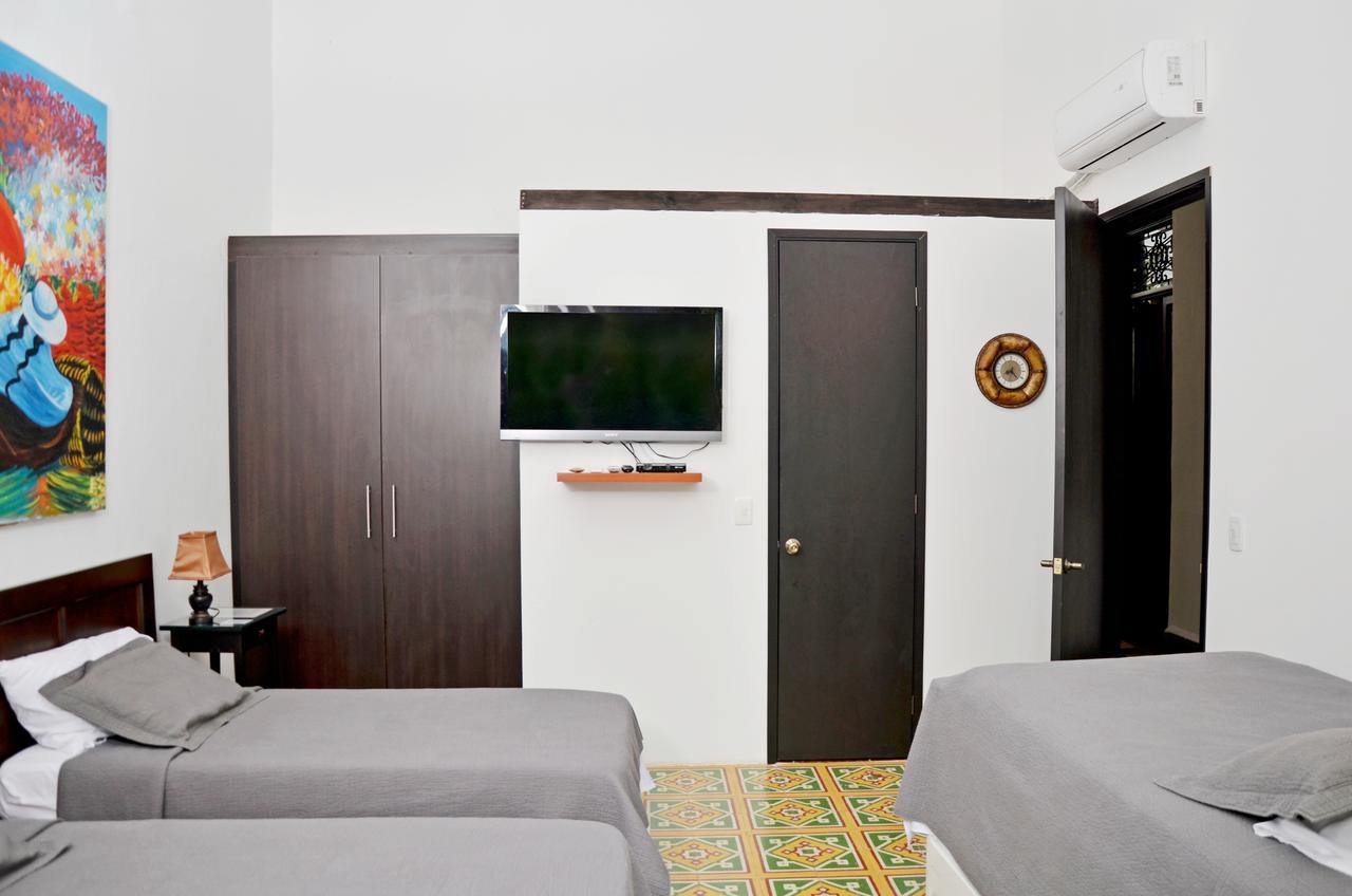 Hotel Boutique Porton De Granada Cali