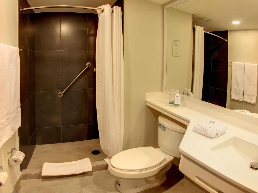 Express By Marriott Colombia Hotel