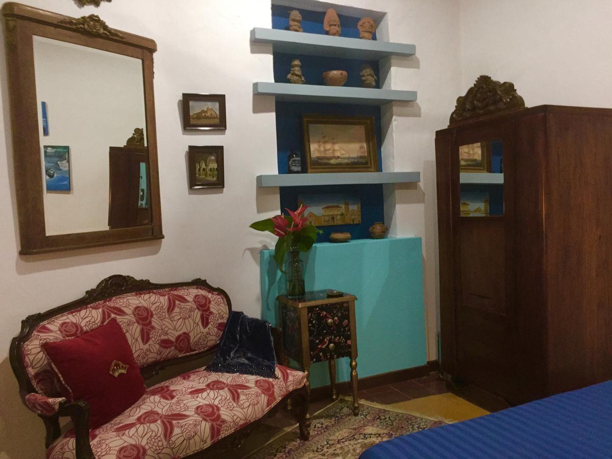 Casa Escondida *