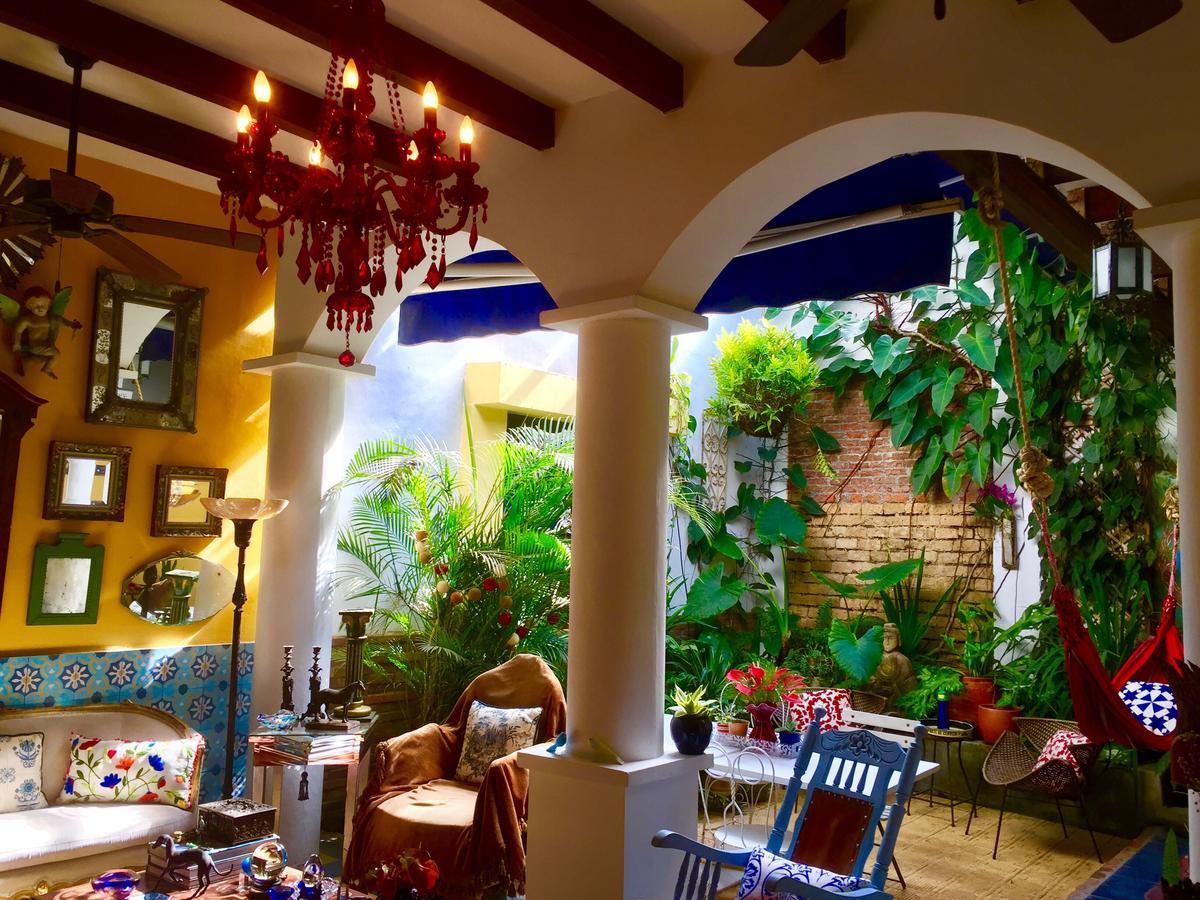 Casa Escondida