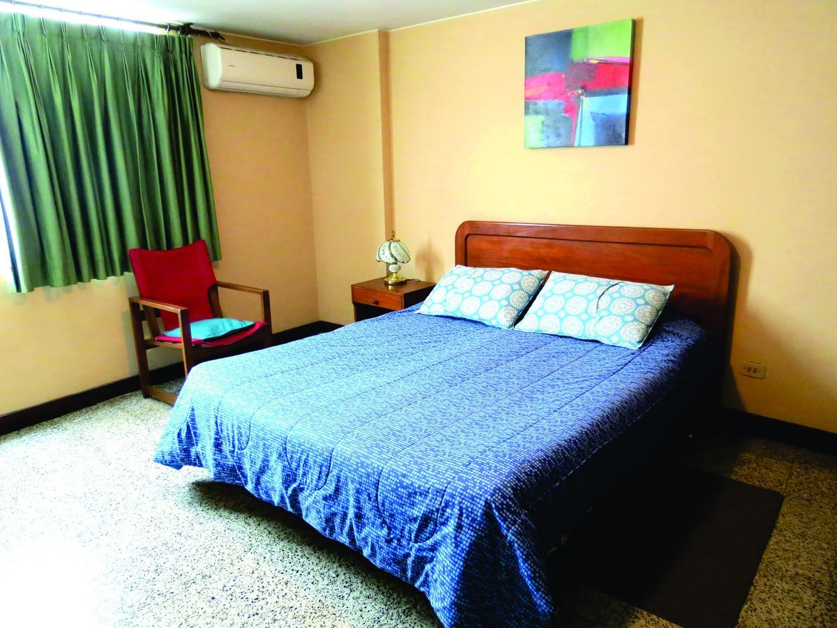Del Oeste Bed and breakfast Cali