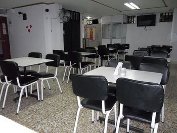 Tone Hotel