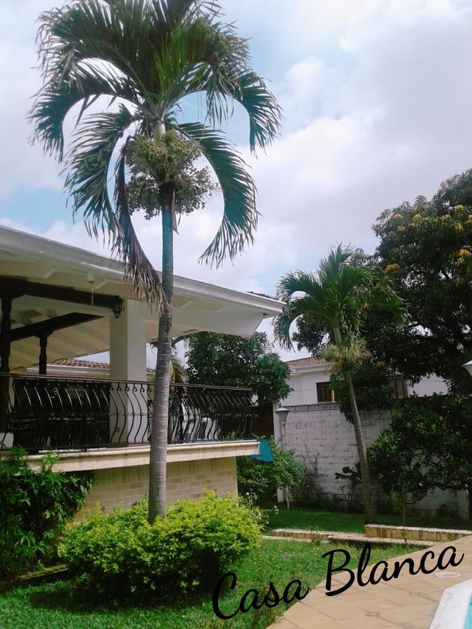 Casa Blanca Hostal