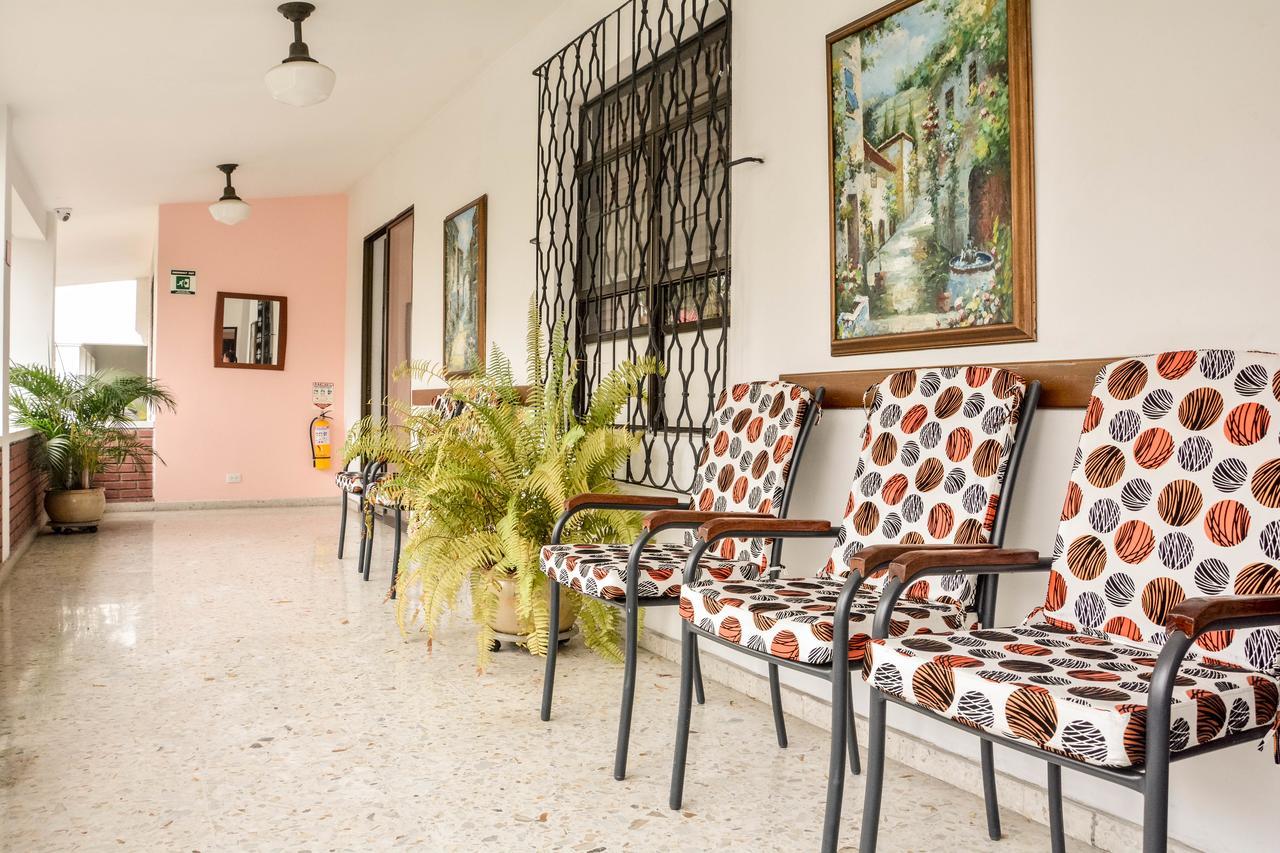 Karlo Hotel 3*
