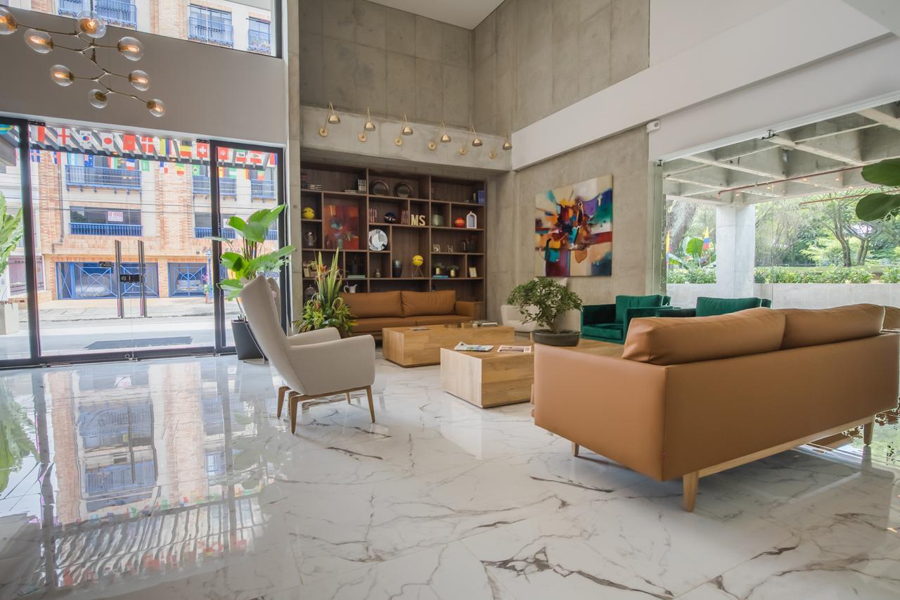 Hotel Hilton Garden Ciudad Jardin 4*