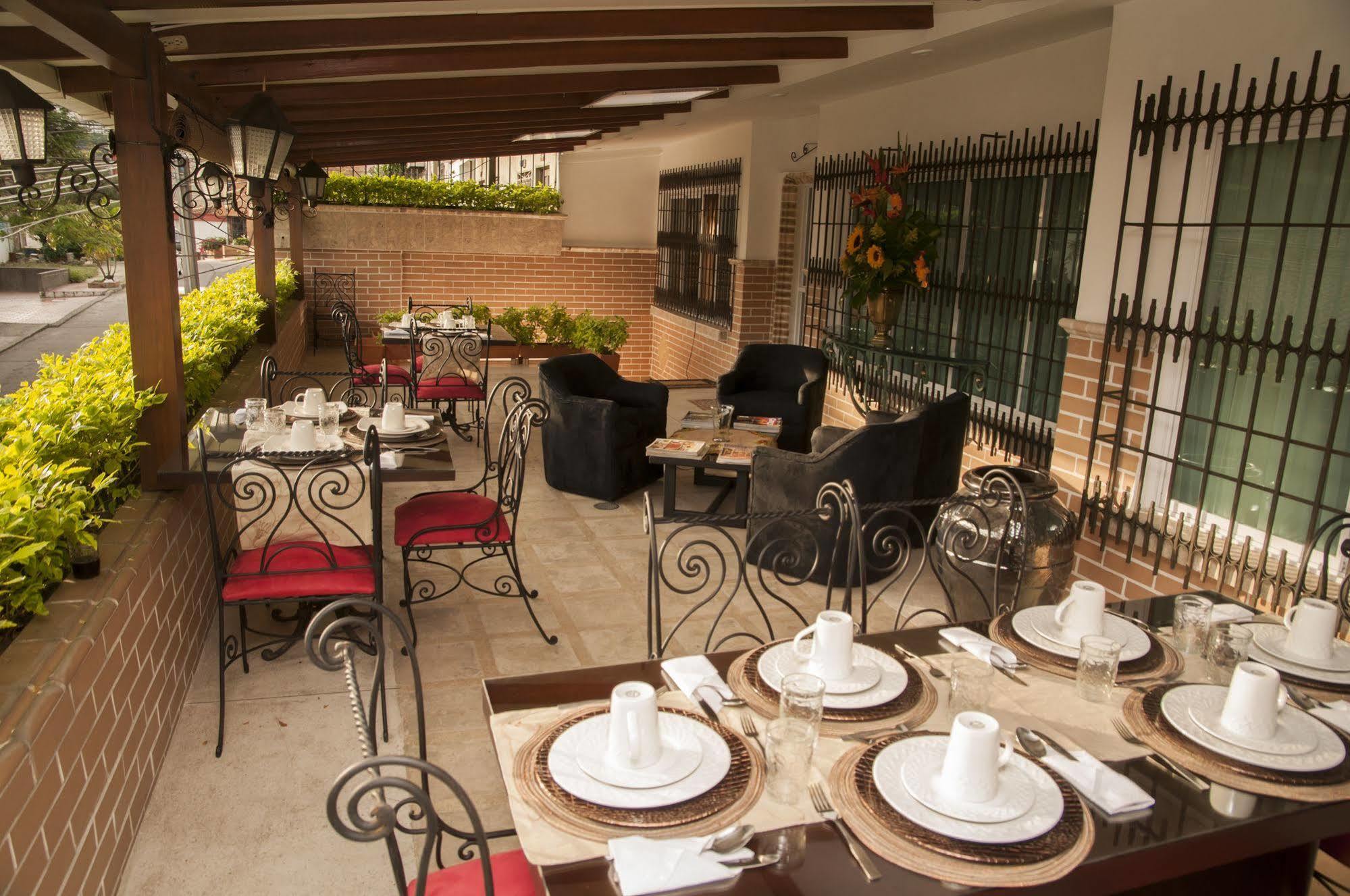 Casa Faroles 3*