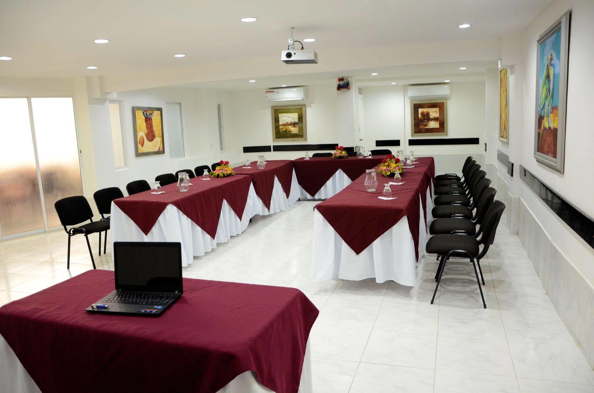 Hotel Karlo Cali
