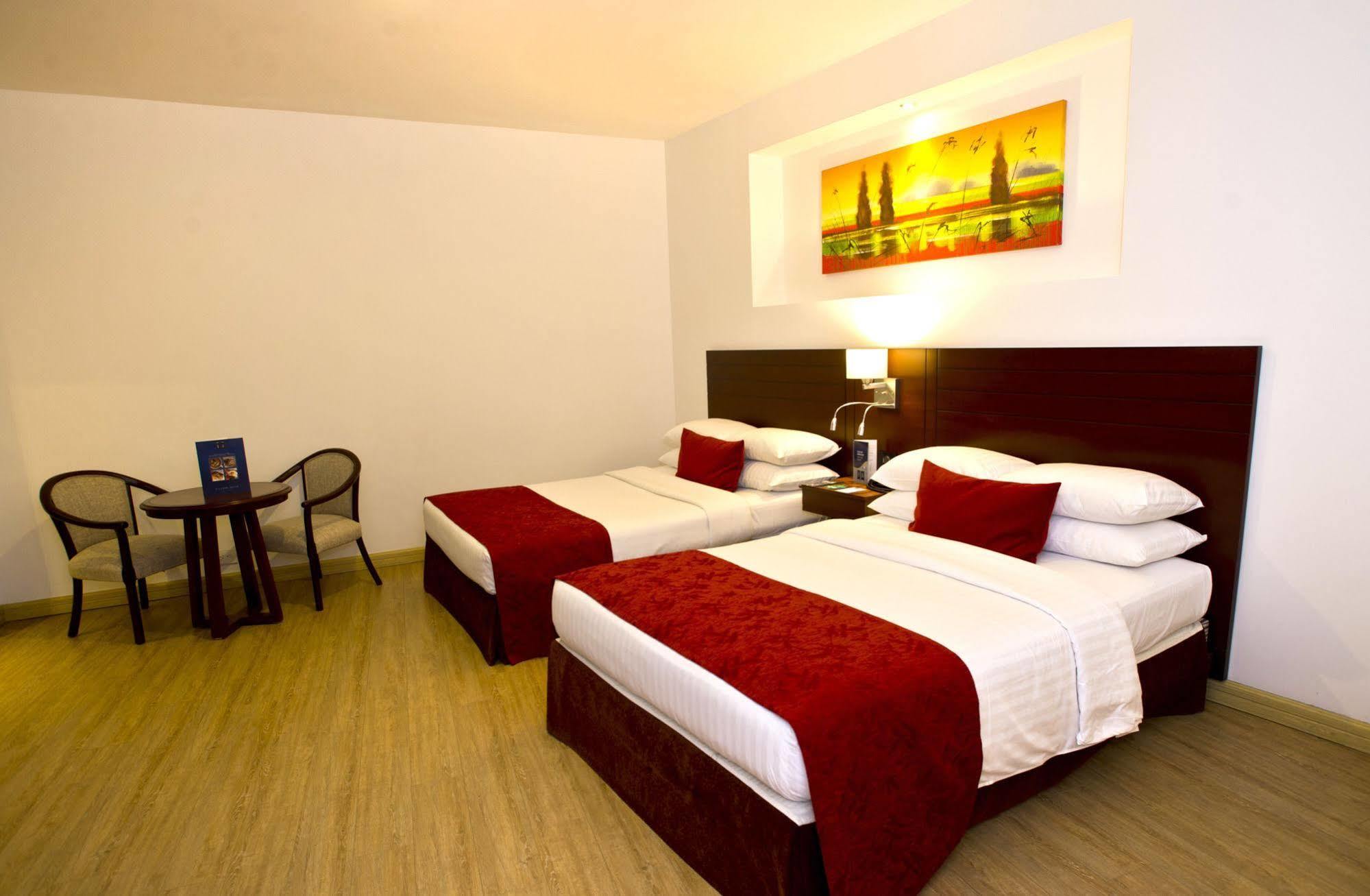 Dann Carlton Hotel