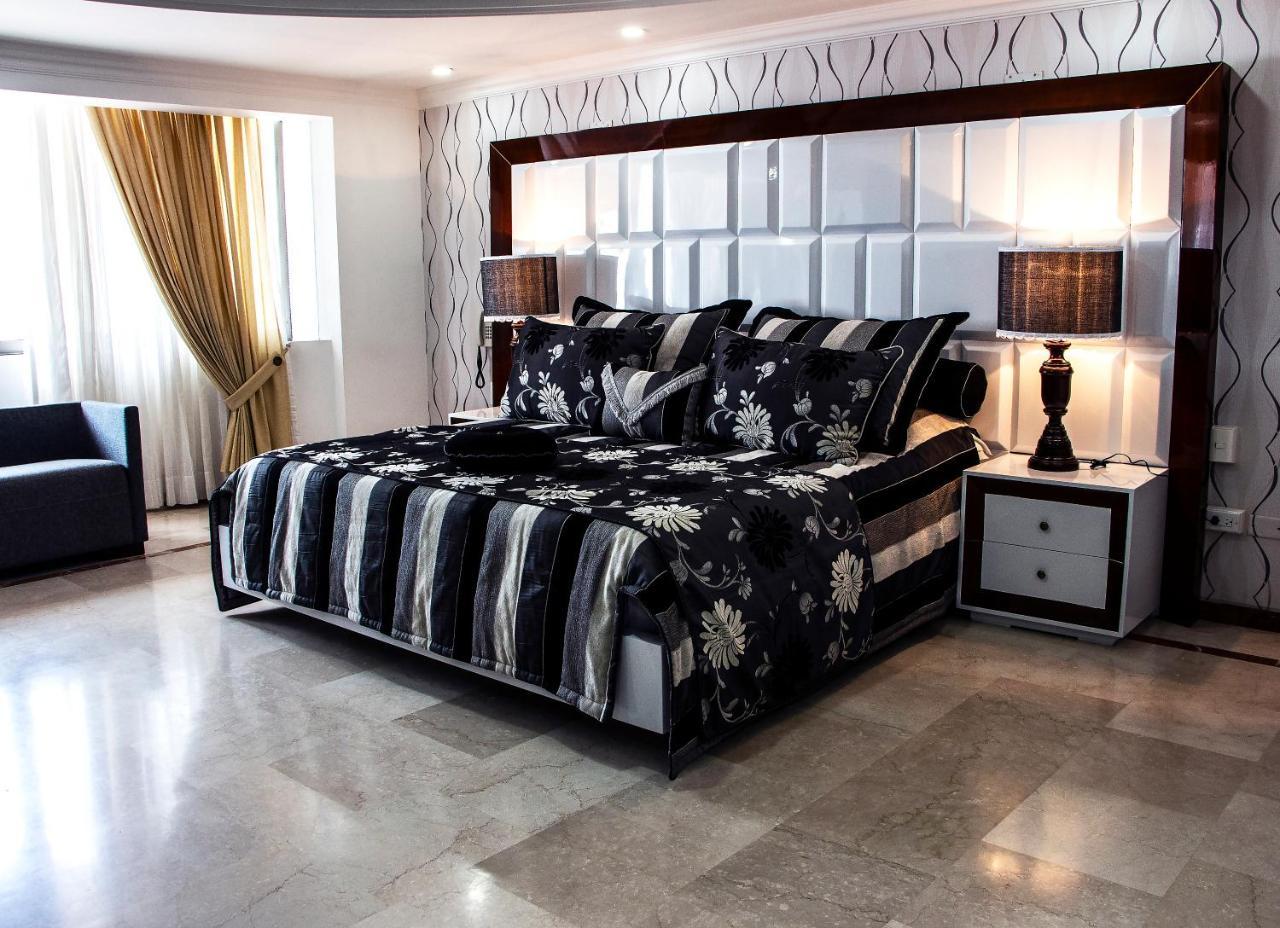 Ingenio Reina Isabel 4* Cali