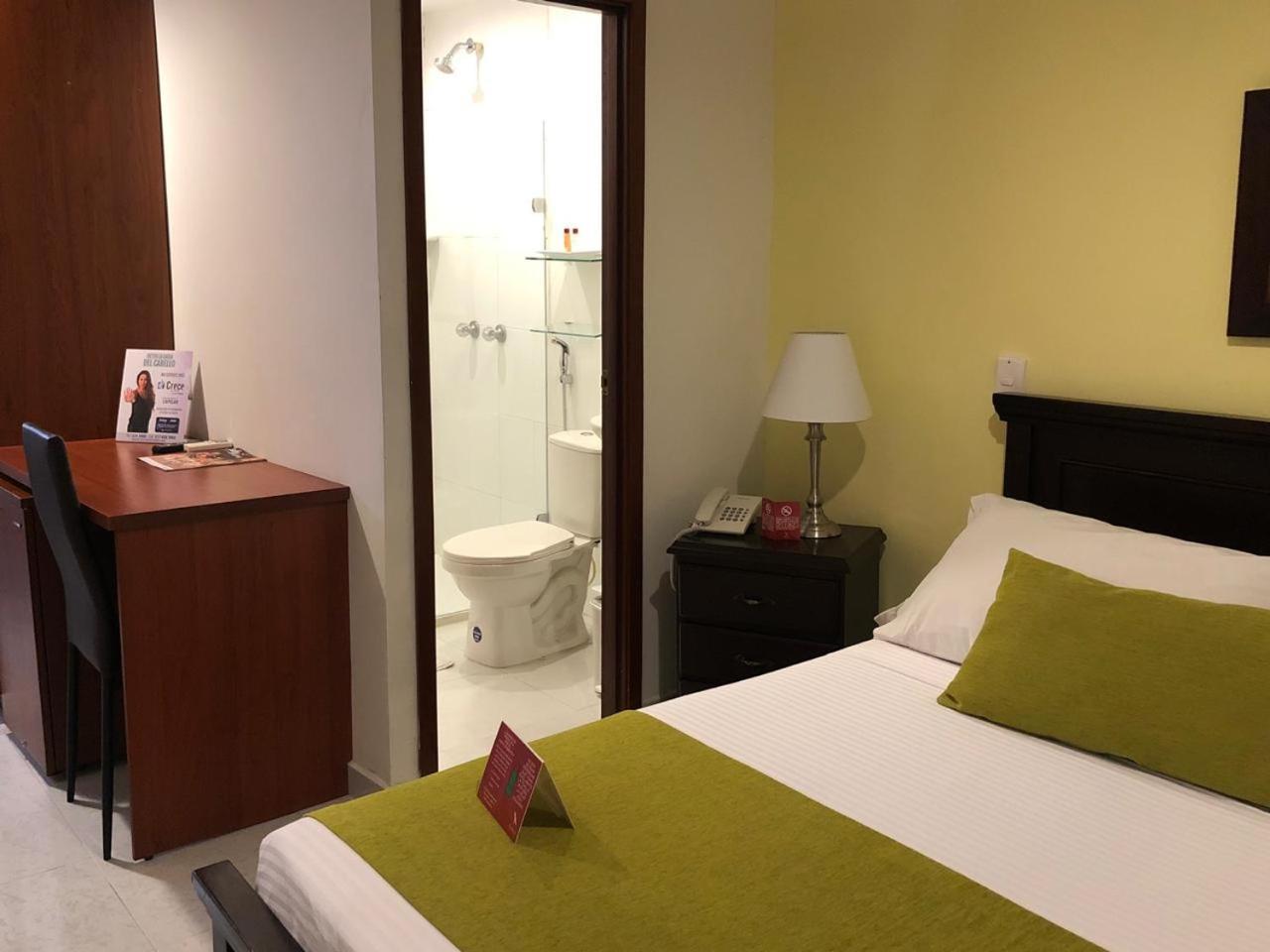 Karlo Hotel Cali