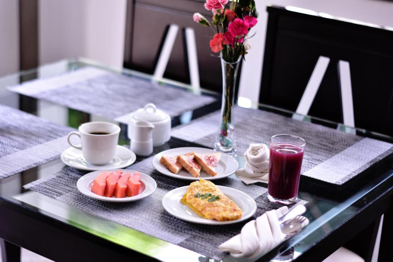 Flamingo Hotel 3*