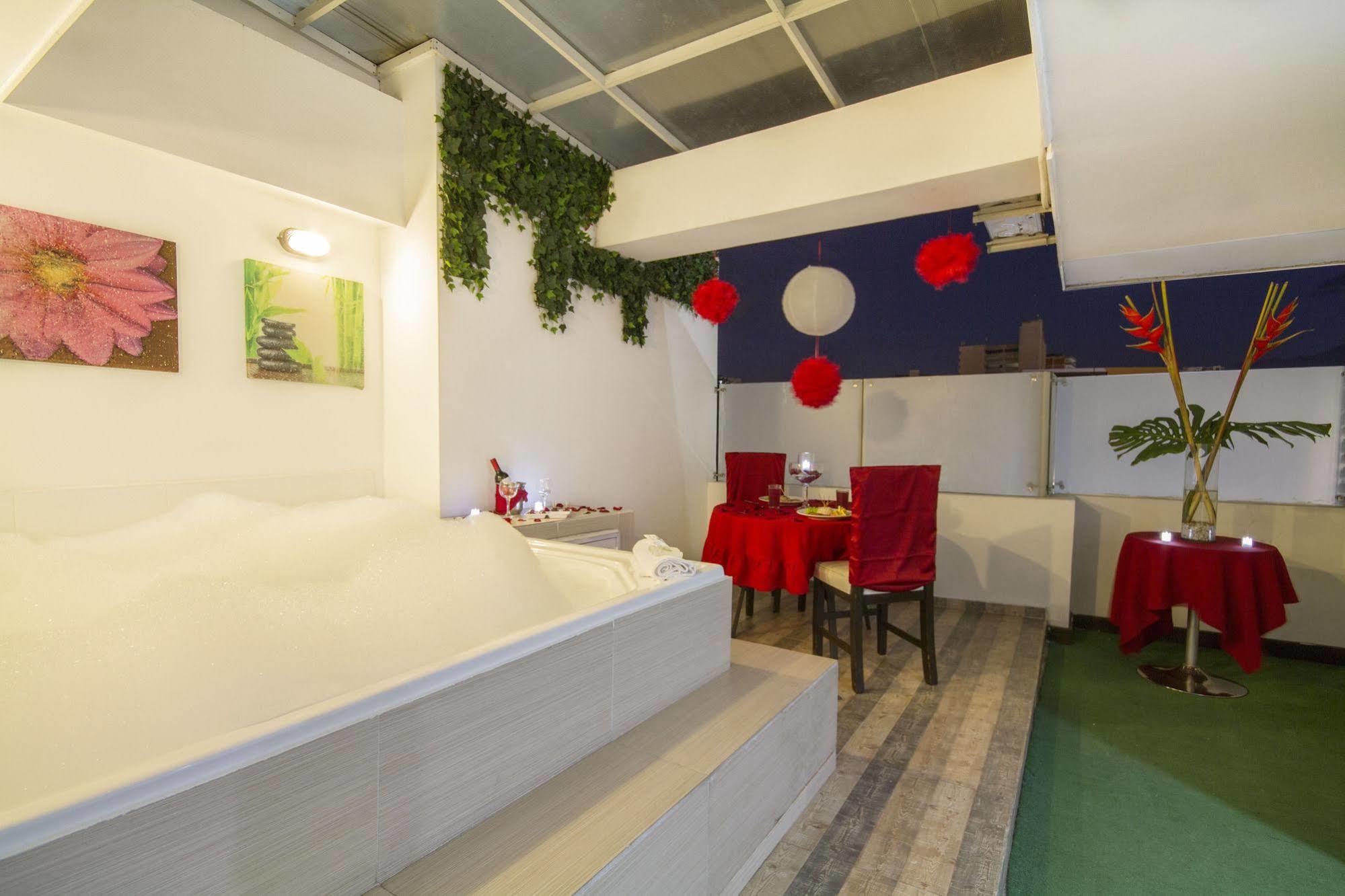 Ayenda 1415 Vegas Hotel 4*