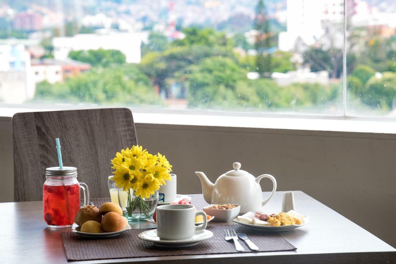 Toscana Plaza 4* Cali