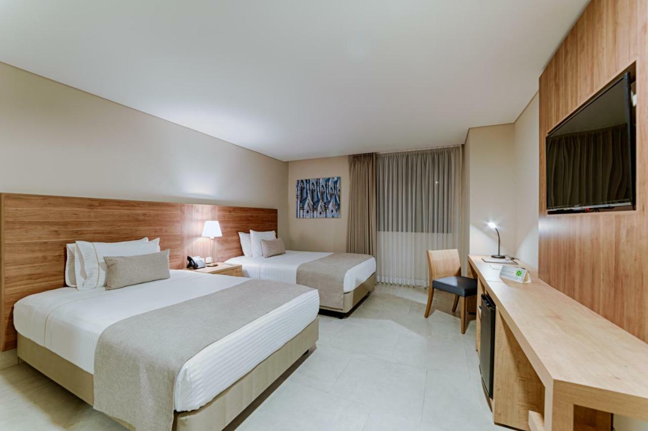 Hotel Hilton Garden Ciudad Jardin