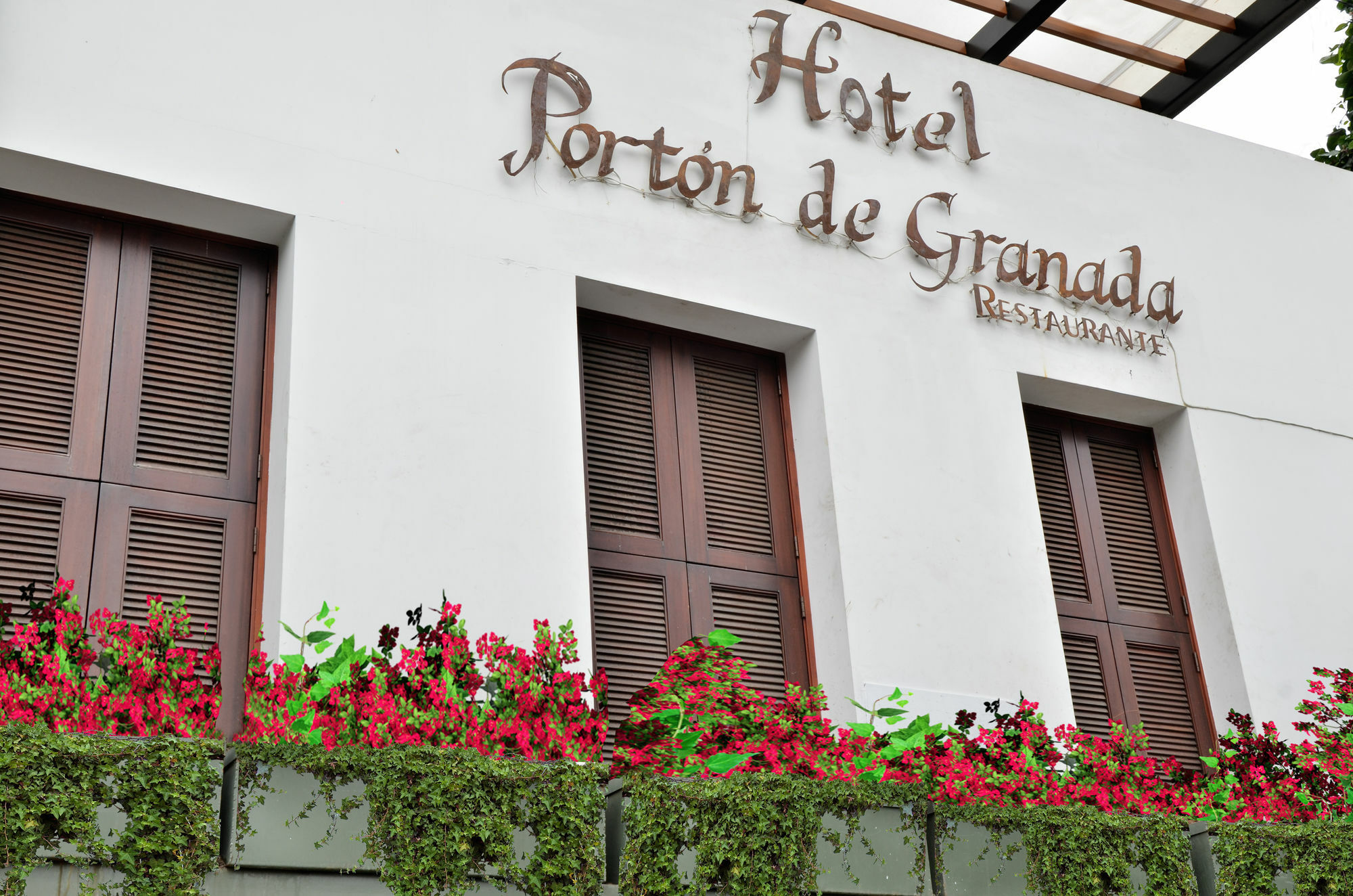 Hotel Porton De Granada
