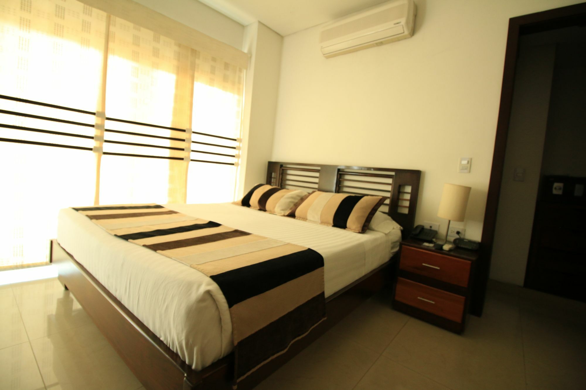 Toscana Plaza 4* Cali